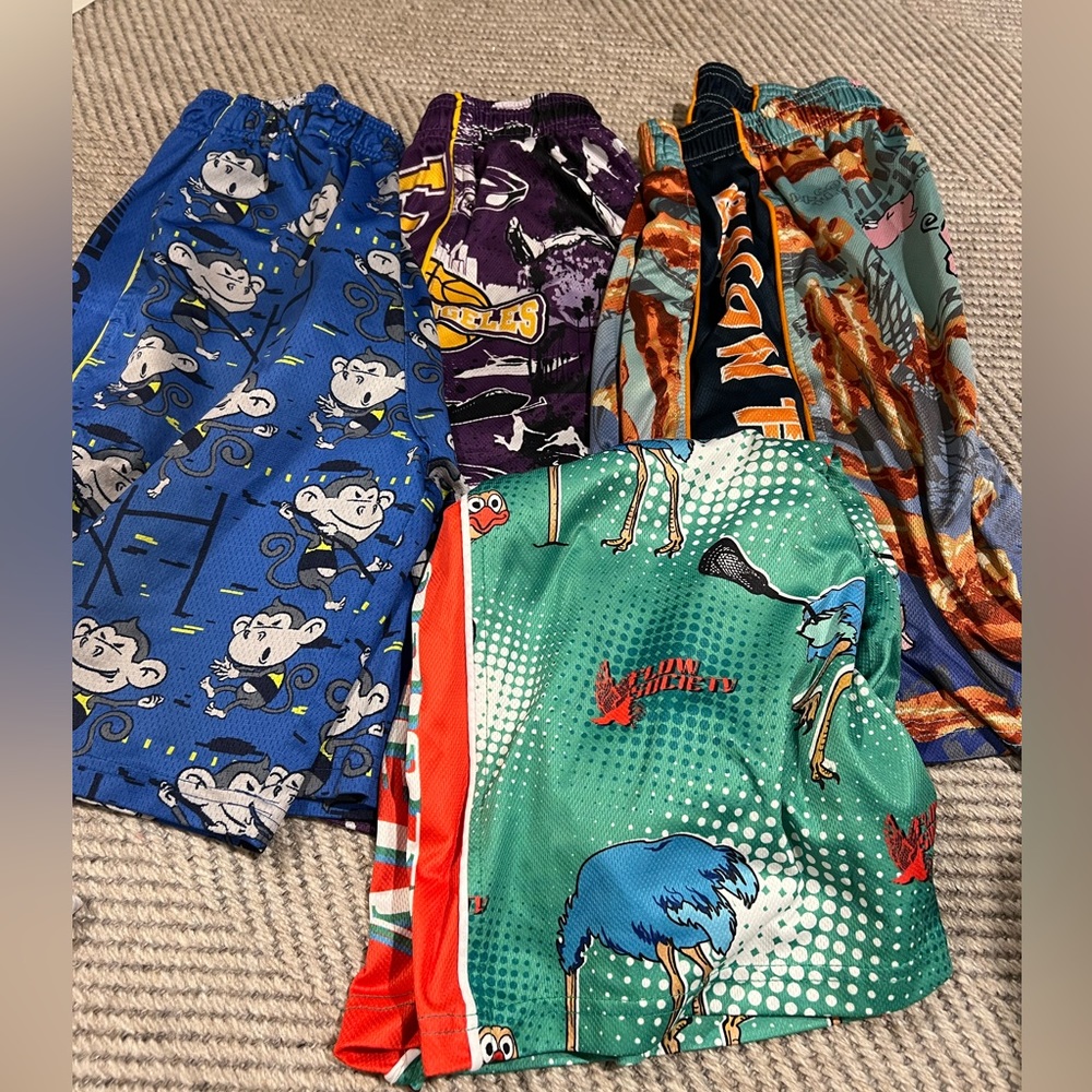 Boys Flow society shorts XL
